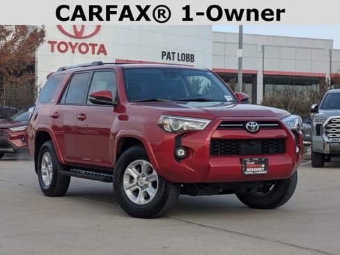Used 2023 Toyota 4Runner SR5 Premium image 2