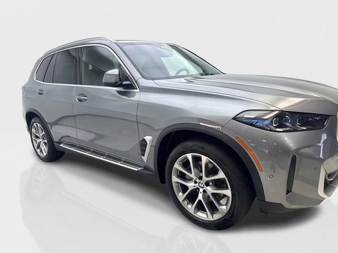 Used 2024 BMW X5 sDrive40i w/ Premium Package RWD image 13