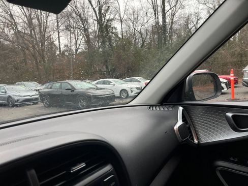 Used 2025 Kia Soul LX w/ LX Technology Package image 33