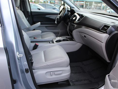 Used 2021 Honda Pilot Special Edition image 10