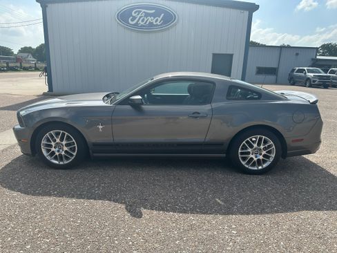 Used 2014 Ford Mustang Premium w/ Equipment Group 202A RWD image 3