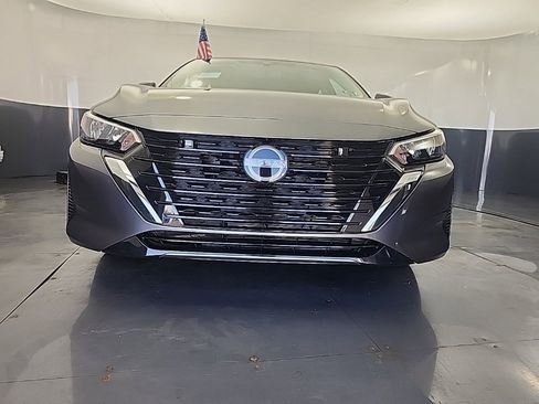 New 2025 Nissan Sentra SV w/ SV Premium Package image 2