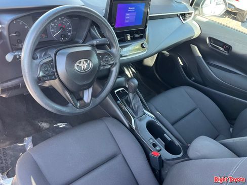 Certified 2025 Toyota Corolla LE FWD image 20