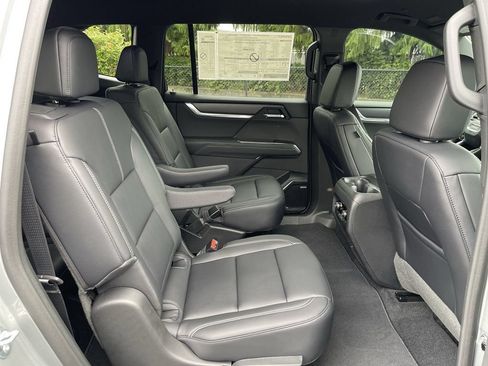 New 2026 GMC Acadia Elevation w/ Black Edition AWD/4WD image 27