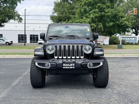 Used 2020 Jeep Wrangler Unlimited Sahara AWD/4WD image 6