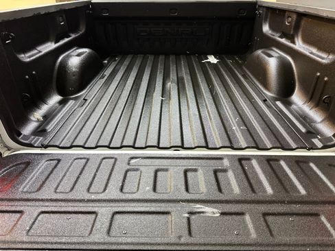 Used 2017 GMC Sierra 1500 Denali image 39