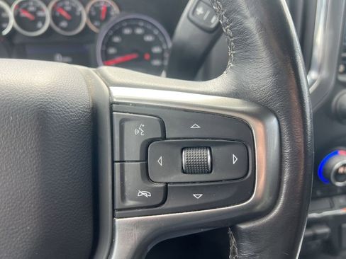 Used 2021 Chevrolet Silverado 1500 LT image 17