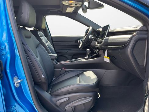 New 2025 Jeep Compass Limited w/ Sun & Sound Group image 15