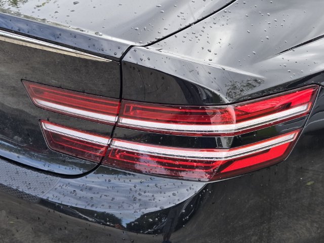 Used 2023 Genesis G80 2.5T w/ Advanced Package RWD image 9