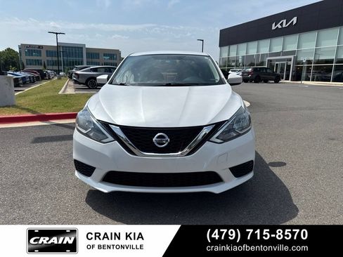 Used 2017 Nissan Sentra SV FWD image 12