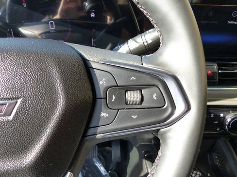 Used 2025 Chevrolet TrailBlazer ACTIV FWD image 28