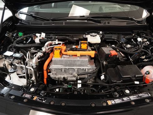 New 2025 Chevrolet Blazer EV LT AWD/4WD image 38
