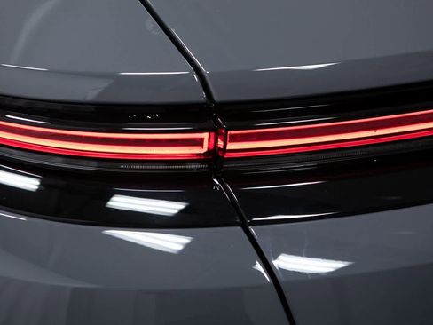 New 2026 Porsche Panamera image 35