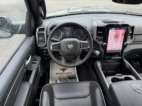 Used 2026 RAM 1500 Laramie AWD/4WD image 15