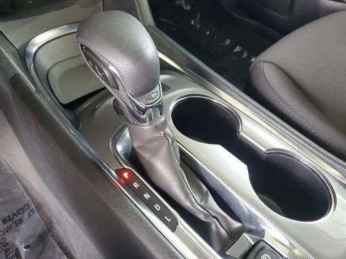 Used 2024 Chevrolet Malibu LT image 29