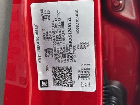 Certified 2025 Chevrolet Colorado Z71 w/ Z71 Convenience Package 2 image 26