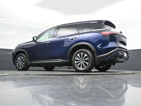 Certified 2023 INFINITI QX60 Pure image 41