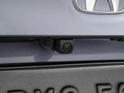 Used 2016 Honda Pilot Touring image 64