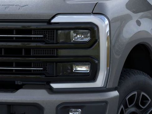 New 2026 Ford F250 Platinum image 18