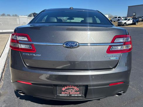 Used 2018 Ford Taurus Limited w/ Driver Assist Package image 4