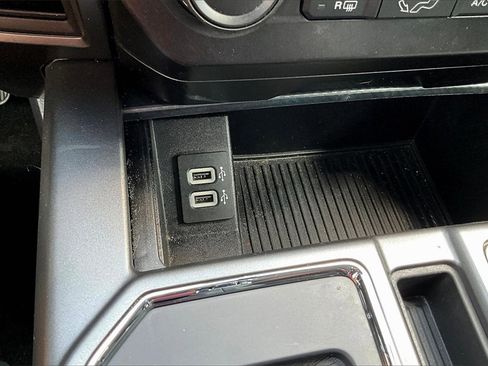 Used 2020 Ford F150 XLT w/ Equipment Group 302A Luxury image 17