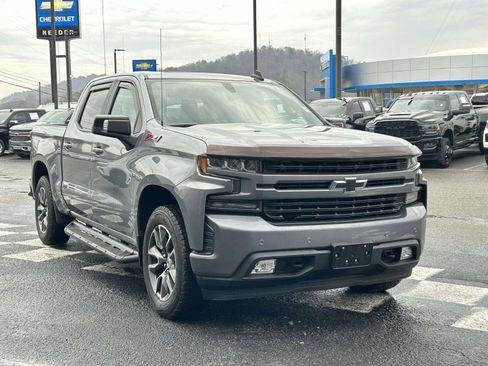 Used 2020 Chevrolet Silverado 1500 RST image 1