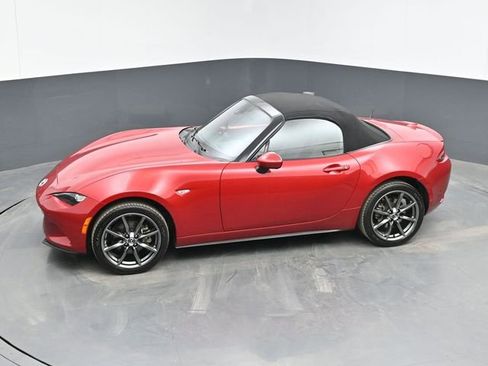 Used 2016 MAZDA MX-5 Miata Grand Touring image 28
