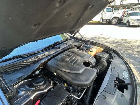 Used 2023 Dodge Charger SXT image 28