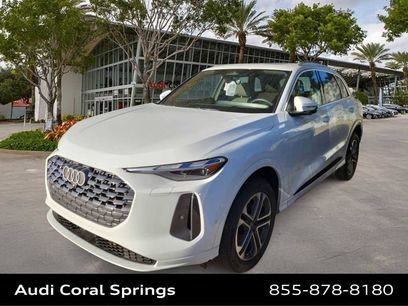 Used 2025 Audi Q5 Premium w/ Convenience Package