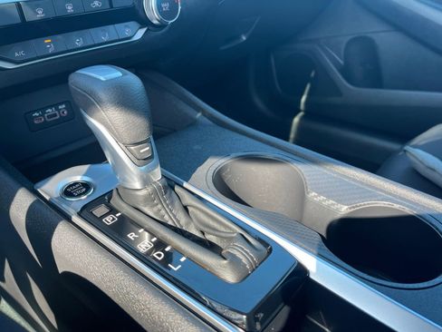 Used 2025 Nissan Altima 2.5 SV image 42