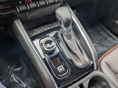 Used 2023 GMC Canyon AT4 w/ AT4 Premium Package image 22