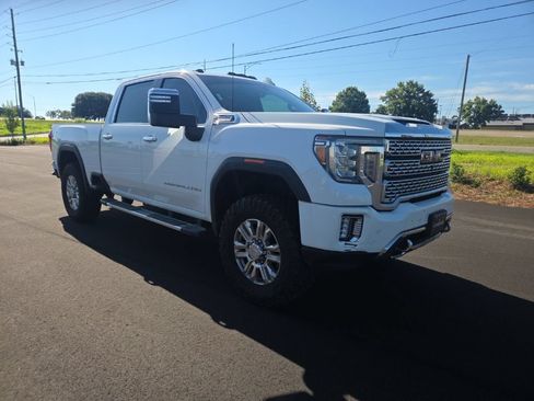 Used 2020 GMC Sierra 2500 Denali w/ Denali Ultimate Package AWD/4WD image 24