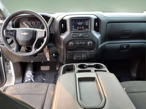 Used 2021 Chevrolet Silverado 1500 Custom AWD/4WD image 13