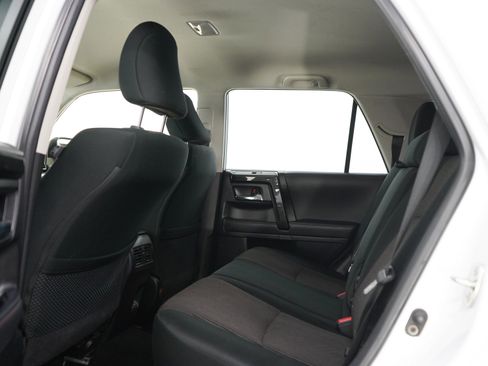 Used 2024 Toyota 4Runner TRD Off-Road AWD/4WD image 17