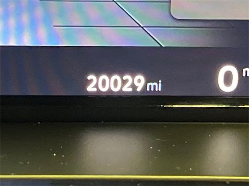 Certified 2025 Volkswagen Atlas Cross Sport SEL Premium R-Line image 24