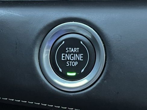 Certified 2024 Cadillac Escalade Sport Platinum image 20