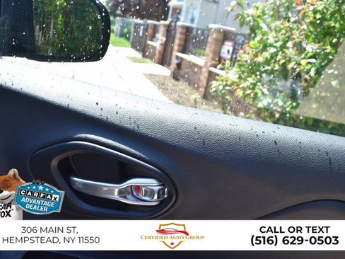 Used 2022 Jeep Cherokee Trailhawk w/ Premium Leather Package image 20