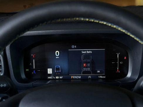 Used 2025 Ford Maverick Lobo AWD/4WD image 30