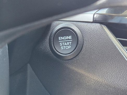 Used 2025 Ford Escape Active image 13