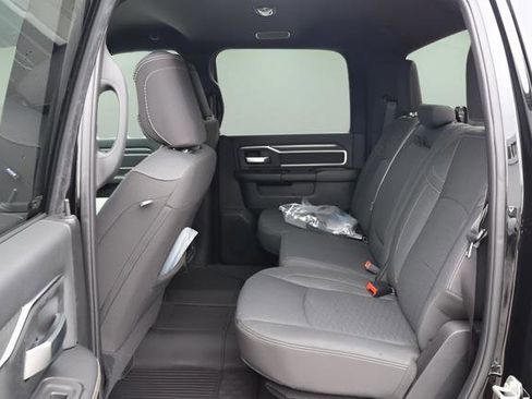 New 2026 RAM 2500 Big Horn AWD/4WD image 12