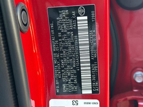 Certified 2026 Toyota Camry Hybrid w/ Convenience Package FWD image 28