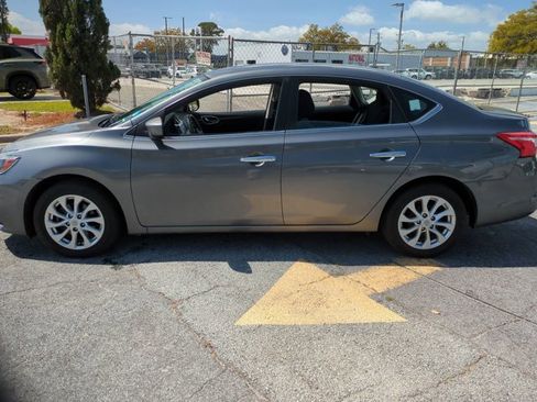 Used 2019 Nissan Sentra SV w/ All Weather Package FWD image 9