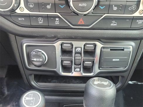 New 2026 Jeep Wrangler Sport S image 28