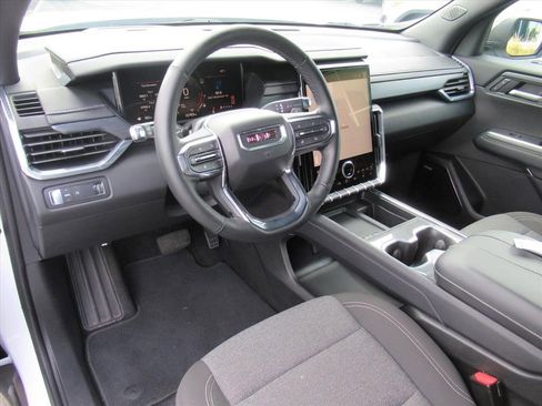 Certified 2025 GMC Acadia Elevation image 15