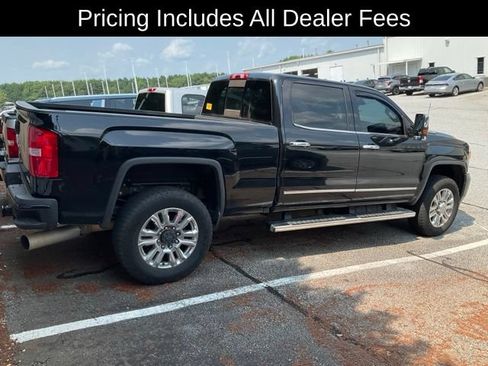 Used 2019 GMC Sierra 3500 Denali w/ Duramax Plus Package AWD/4WD image 5