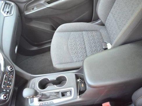 Used 2024 Chevrolet Equinox LT AWD/4WD image 25