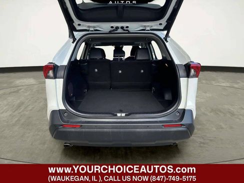 Used 2021 Toyota RAV4 XLE Premium AWD/4WD image 13