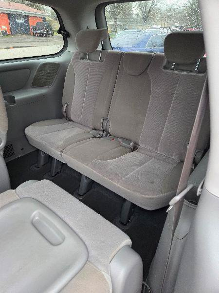 Used 2014 Kia Sedona LX FWD image 13