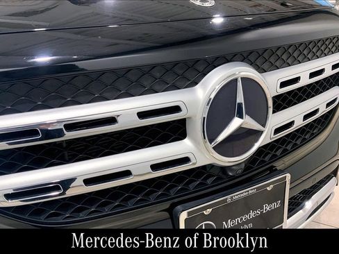 Certified 2022 Mercedes-Benz GLB 250 4MATIC image 31