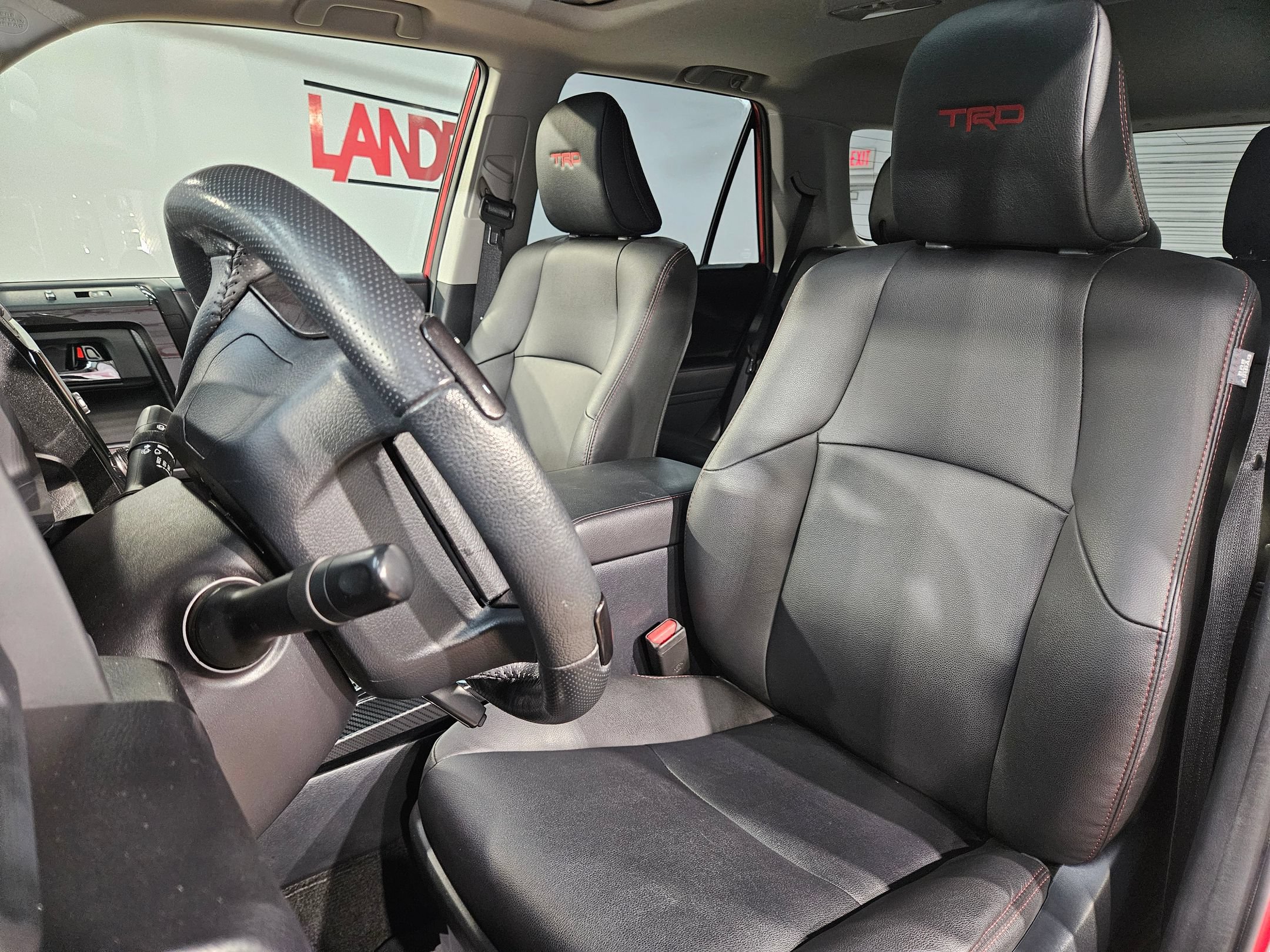 Certified 2023 Toyota 4Runner TRD Off-Road Premium w/ Moonroof Package AWD/4WD image 24